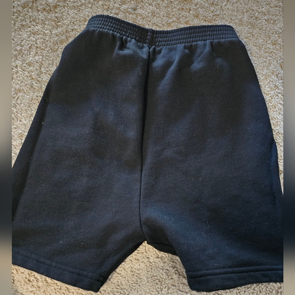 Balenciaga Kids Shorts. - Picture 3 of 5